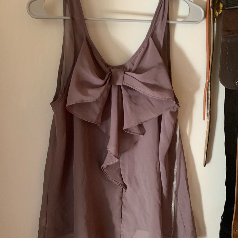 10 DOLLAR SALE ON EVERYTHING: Gray sheer tunic. LIKE NEW CONDITION